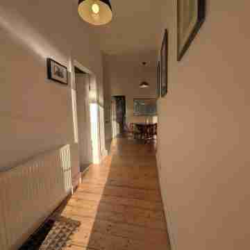 Glasgow West End, Ground Floor Main Door Apartment. Others