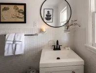 Serene Modern Lakefront Escape: Kayaks, Fishing, Firepit, Private Dock Hotel a Kinderhook