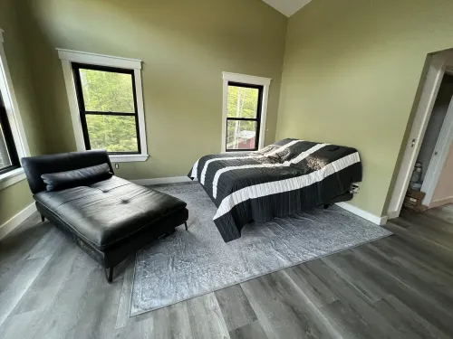 Birds Nest is a beautiful newly built home on Swanlake with 88 ft  of deck!! Hotels in Swanville