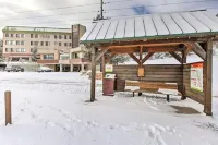 Sleeper@SnowBlaze Hot Tub and Pool! Amazing Location!