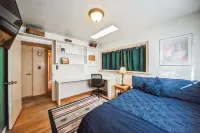 Historic Plaza Oasis Within Walking Distance, King Bed,Office,Foosball