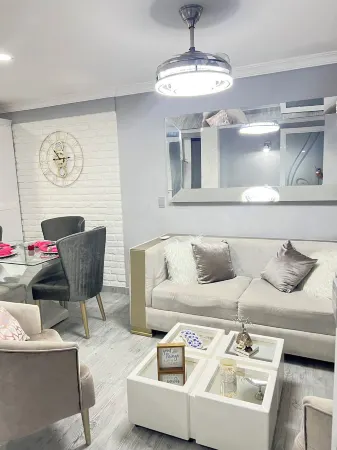 Beautiful Apartment 3 bedrooms, 3 BR with private Jacuzzi. Perfect for families