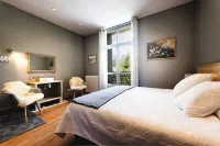 Superb apartment in Mexican house Hotels in Barcelonnette