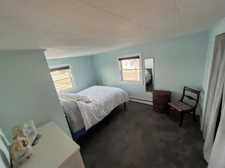 Charming 3-bedroom house in Lavallette with WiFi and AC. Отели в г. Лаваллетт