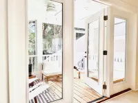 Enchanted Silverlight Cottage in Park Circle, North Charleston, SC