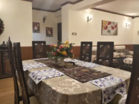 3 BHK, Luxurious Homestay Apartment with Secure Parking