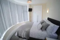 Twelve Apartments - Apartments