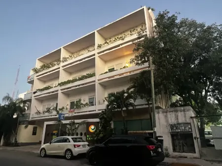 1bed centro, roof top sea view, jacuzzy pool, work space gym 400m beach