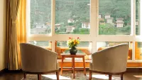 33rd Executive Suites - 2 estrellas