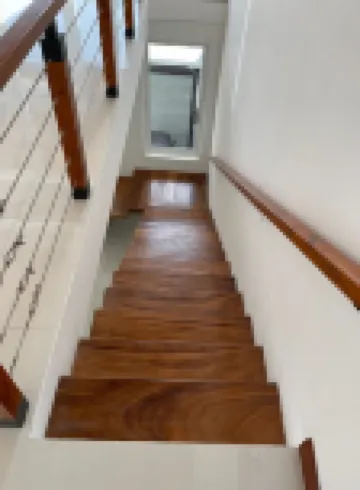 Modern luxury house within walking distance to all conveniences 拉亞吉里亞酒店