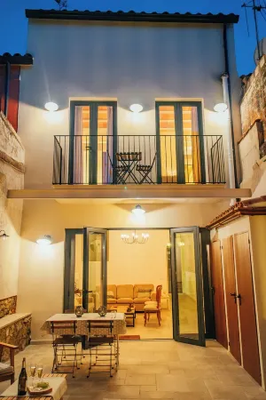 La Casita del Vino Отели рядом с достопримечательностью «Playa de Ocata»