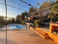 Luxus-hideaway für 7 Pers mit Privatpool und Traumblick im Herzen der Provence Hotels in Ventabren