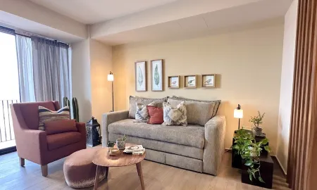 Amazing Apartment in Zibata, Pool & Coworking