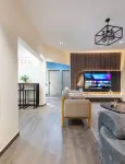 Cozy & Stylish 2BR Bungalow with AC, WiFi & 24/7 Power & Full Kitchen in Lagos. - 4-Star