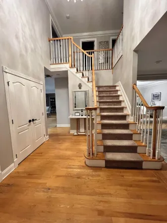 The Beverly Отели рядом с достопримечательностью «Markham Meadows Campground»