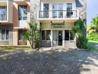 RedDoorz Syariah Plus @ Wisma Bougenville Karawaci Các khách sạn gần GSJA Gading Serpong