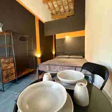 Unique luxury apartments 222 Rooms