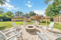 Katy Oasis with Huge Patio, Pool & Game Room