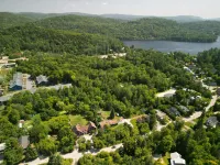 L'Auberge des Collines Full Guest Suite Hotel di Les Collines-de-l'Outaouais Regional County Municipality