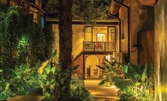 The Postcard Mandalay Hall, Kochi