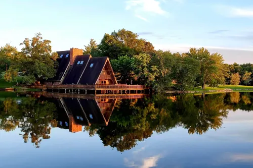 Lakefront A-Frame Cabin with Community Perks