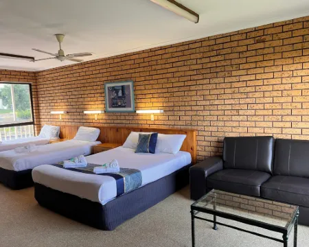 ベイ ビュー モーター イン イーデンのホテル