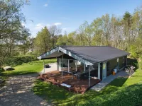 "Elissa" - 50m to the Fjord Hotels in Skive