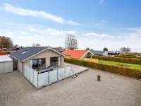 "Lio" - 200m from the sea Hotels in Bjert