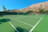 GetAways at Palm Springs Tennis Club Hotels in Palm Springs