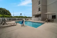 Country Inn & Suites by Radisson, Goldsboro, NC - Pools