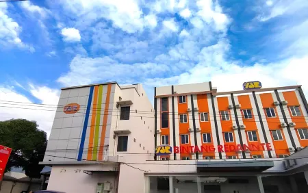 Hotel Bintang Redannte