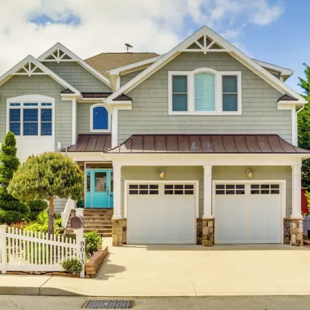 Walk to Beach! Group-Friendly Ocean City Getaway