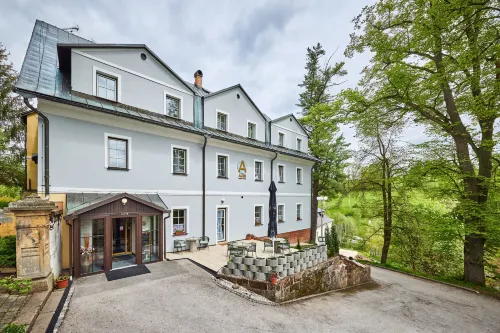 Hotel Auri Hotels in Vrchlabi