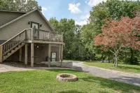 Backwoods Bungalow - 3-Star