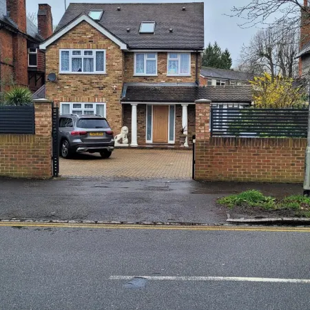 Apartment - Sleeps 2 - Parking - Wi-Fi
