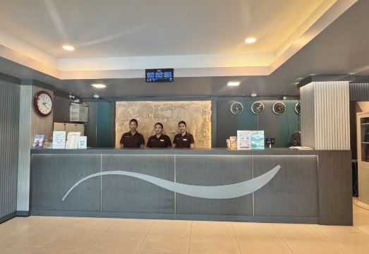 더 그레이트 레지던스 호텔 야외 수영장