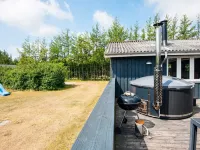 7 person holiday home in Ulfborg-By Traum