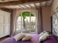 Villa with Pool and Wine Country Charm
