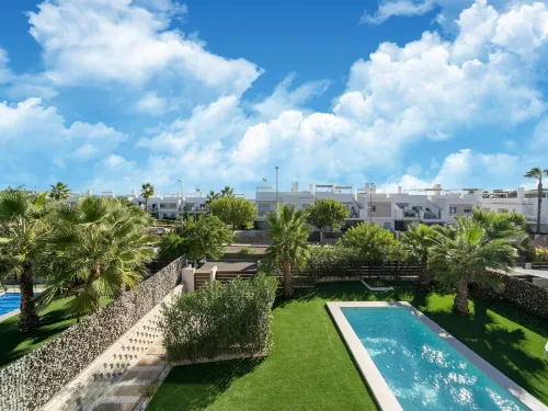Elegant Home with Pool - 4-Star