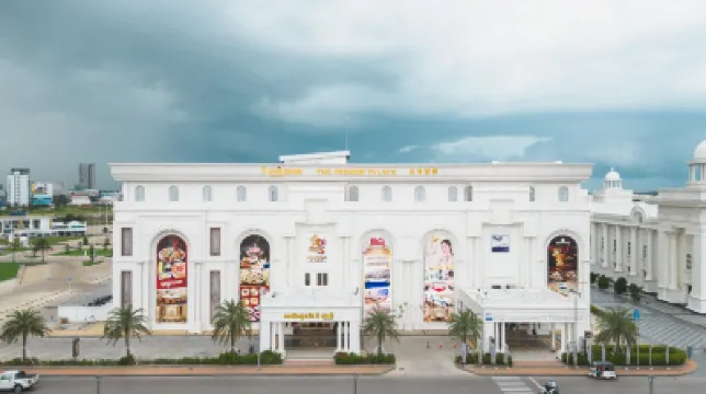 The Premier Palace Hotel and Spa Hotels near Russey Keo