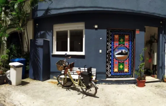 Pousada Fullano _ Entre Copacabana e Ipanema – Suítes Privativas Confortáveis! Hotel dekat Leme