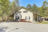 8 Mi to Tellico Plains Family Home Near Trails! - 3 étoiles