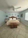 Siesta Key Inn - Condos
