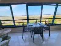 Relax with Sea Views Every Morning