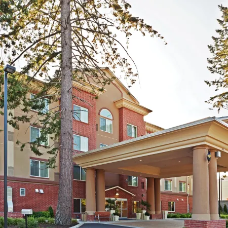Holiday Inn Express & Suites LACEY - OLYMPIA by IHG