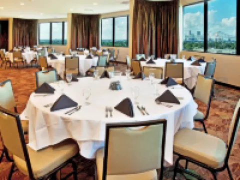 Holiday Inn NEW ORLEANS WEST BANK TOWER by IHG Hotels in Terrytown