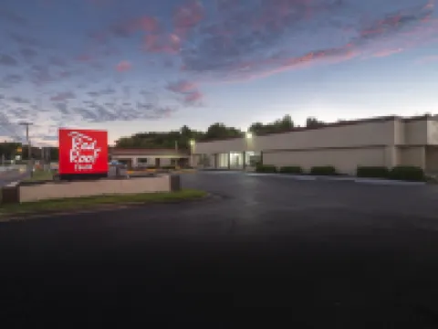 เรดรูฟอินน์ เมอร์เรย์ โรงแรมในเมอร์เรย์