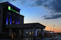 Holiday Inn Express & Suites Omaha South - Ralston Arena