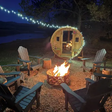 Riverside Home, Private Fishing, Barrel Sauna, Fire Pit