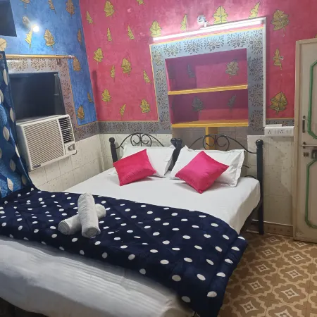 Musa's Homestay Отели рядом с достопримечательностью «Башня с часами Ghanta Ghar»